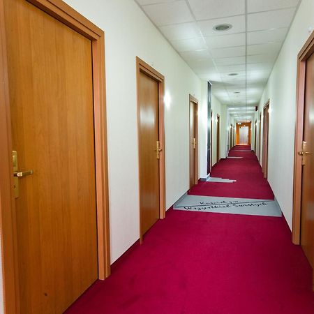 Hotel Malinowski Business Gliwice Room photo