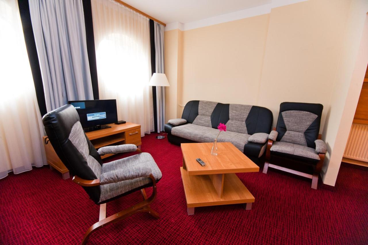 Hotel Malinowski Business Gliwice Exterior photo