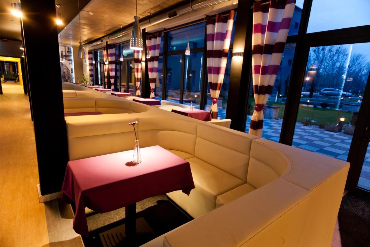 Hotel Malinowski Business Gliwice Exterior photo