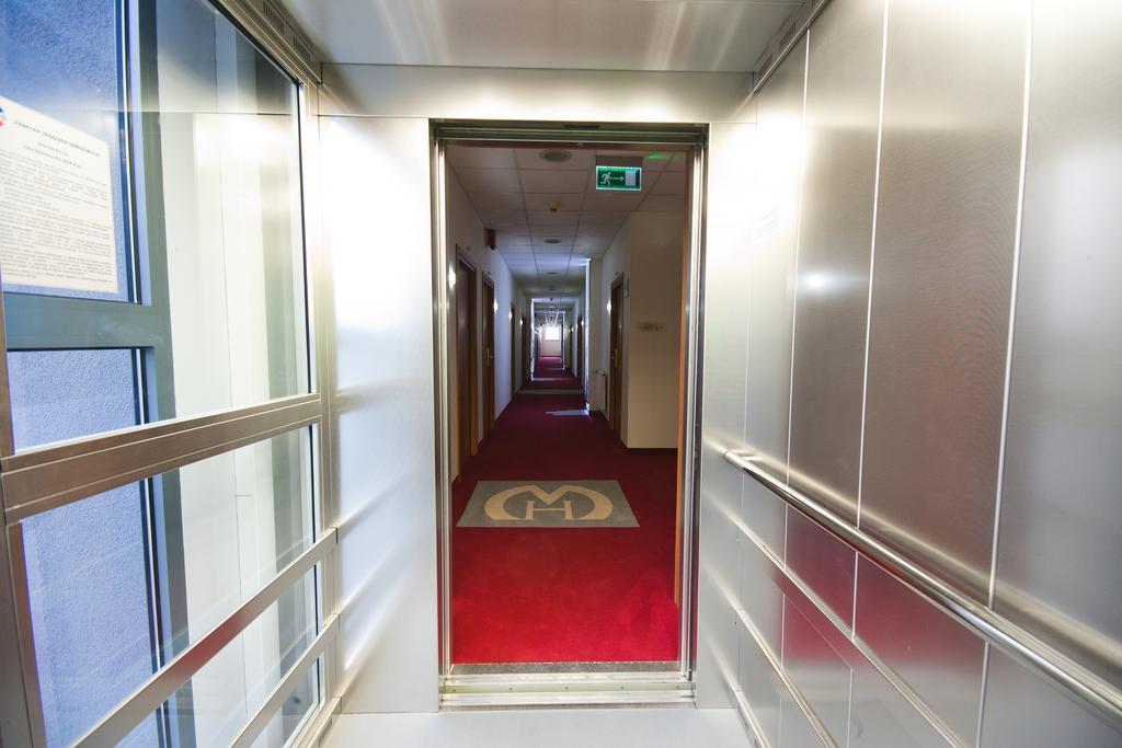 Hotel Malinowski Business Gliwice Exterior photo