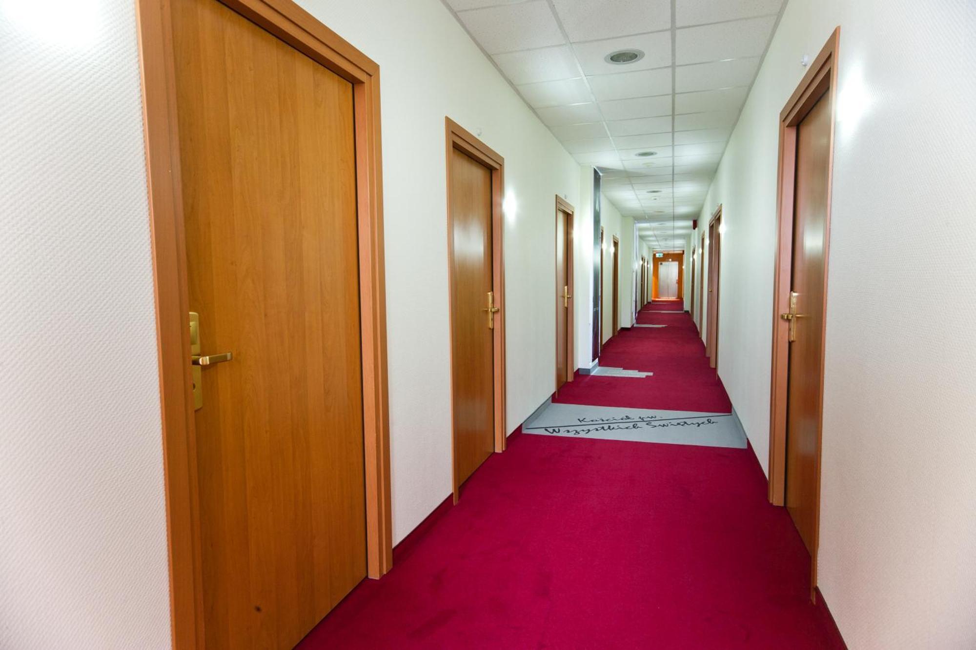 Hotel Malinowski Business Gliwice Room photo